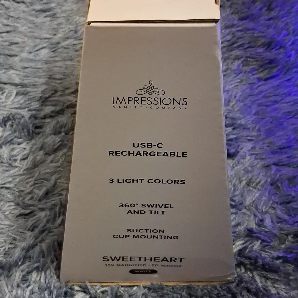Impressions LED Sweetheart 10x White Heart Vanity Mirror NWT NIB